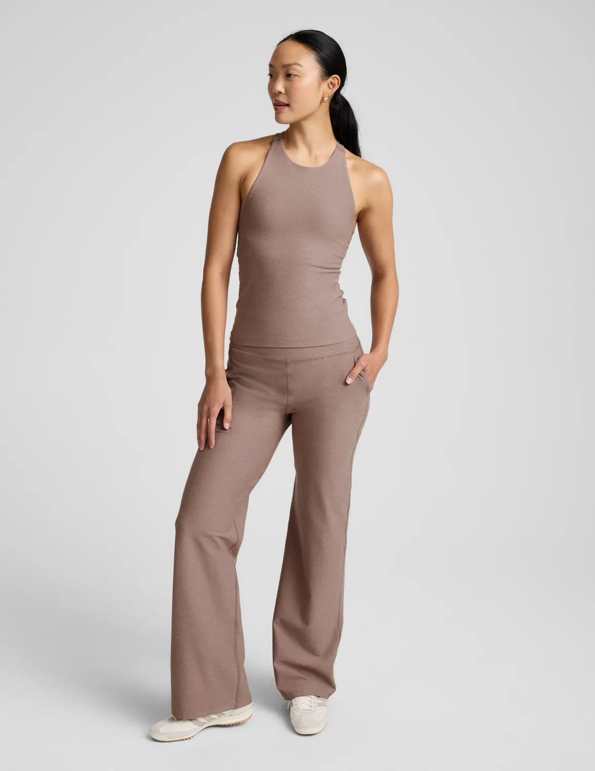 Beyond Yoga Spacedye Refocus Tank linne Rosey Taupe med bh