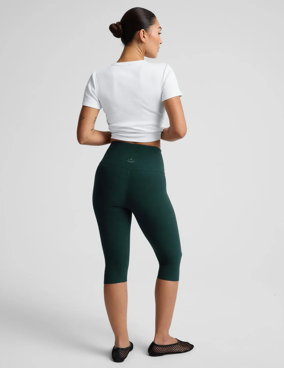 Beyond Yoga Spacedye Pedal Pusher High Waisted leggings Dark Ivy Heather