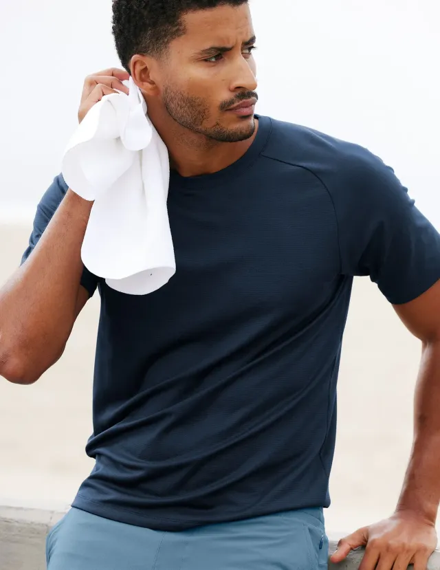 Beyond Yoga All In Active T-shirt Nocturnal Navy slim fit