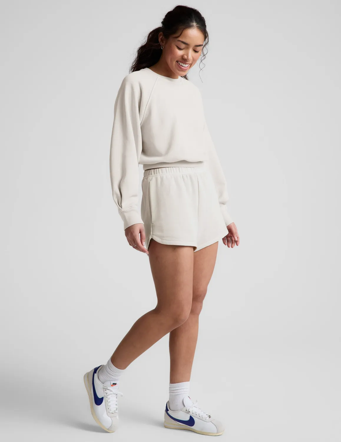 Beyond Yoga Fade Out Sweatshirt sweatshirt Washed Vintage White