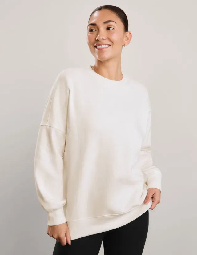 Beyond Yoga LuxeFleece 2.0 Oversized sweatshirt Fresh Snow bomull