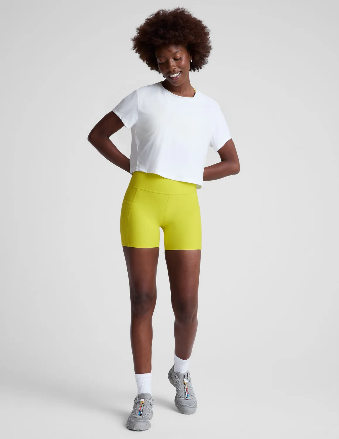 Beyond Yoga Featherweight Supreme Cropped topp Cloud White vit