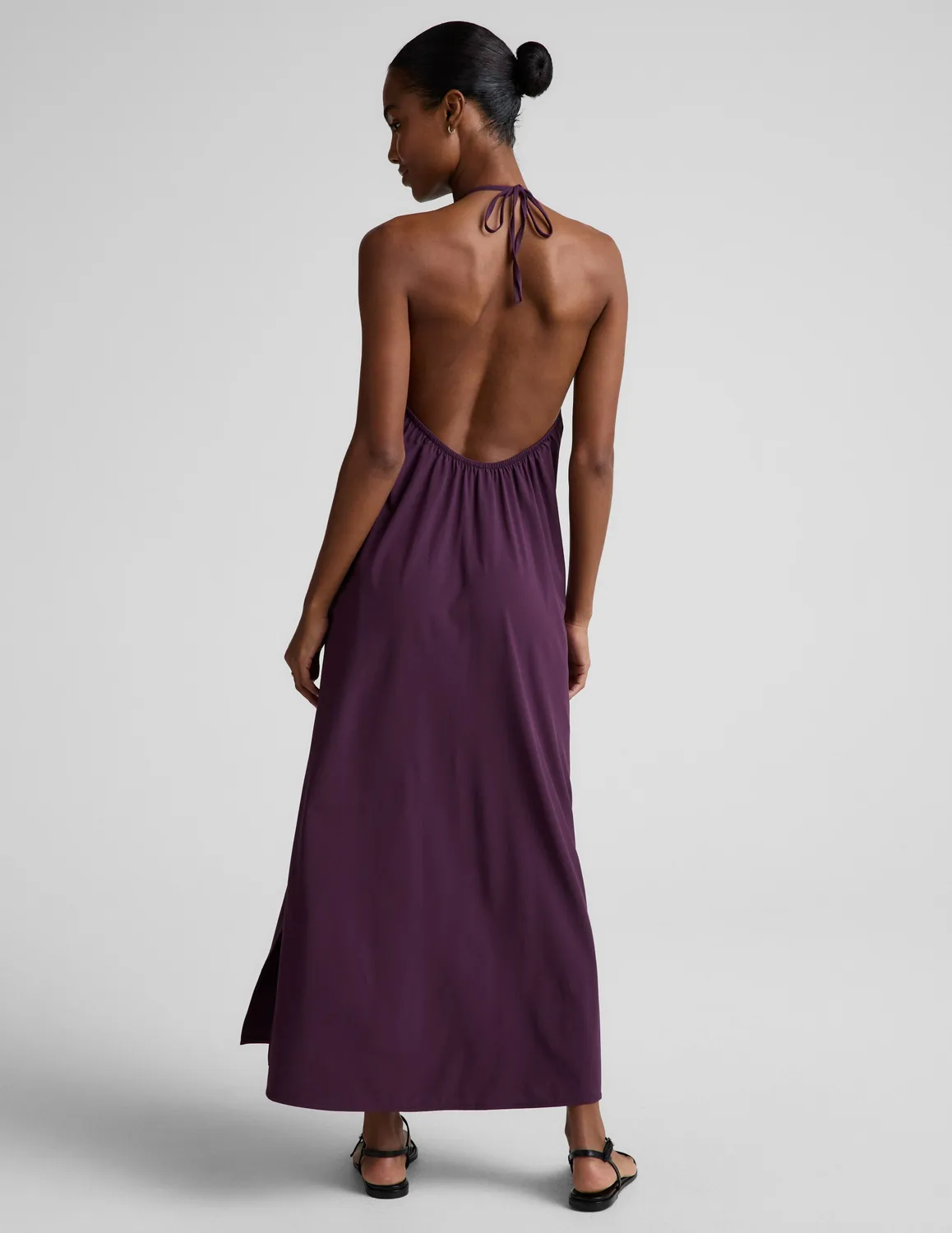 Beyond Yoga Go With The Flow halter maxiklänning Brilliant Blackberry fickor