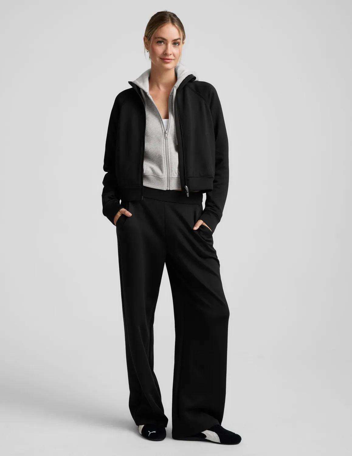 Beyond Yoga In The Flow Bomber bomberjacka Svart med fickor
