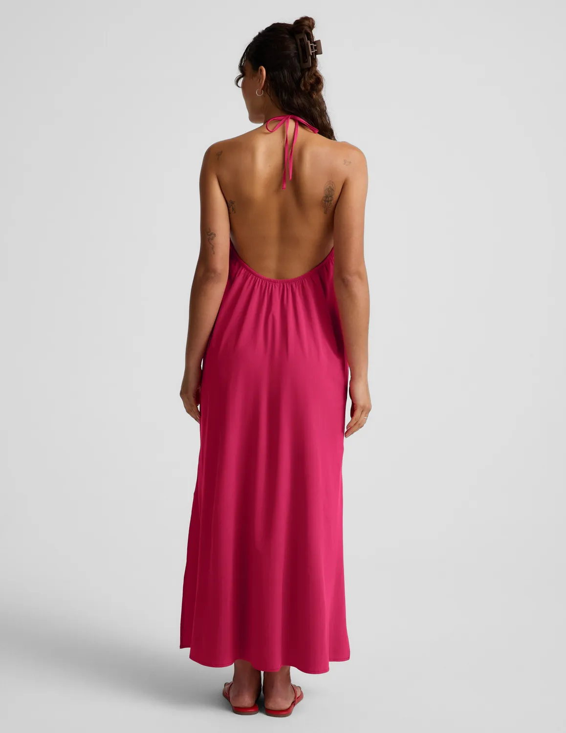 Beyond Yoga Go With The Flow halter maxiklänning Berry Red ankellång