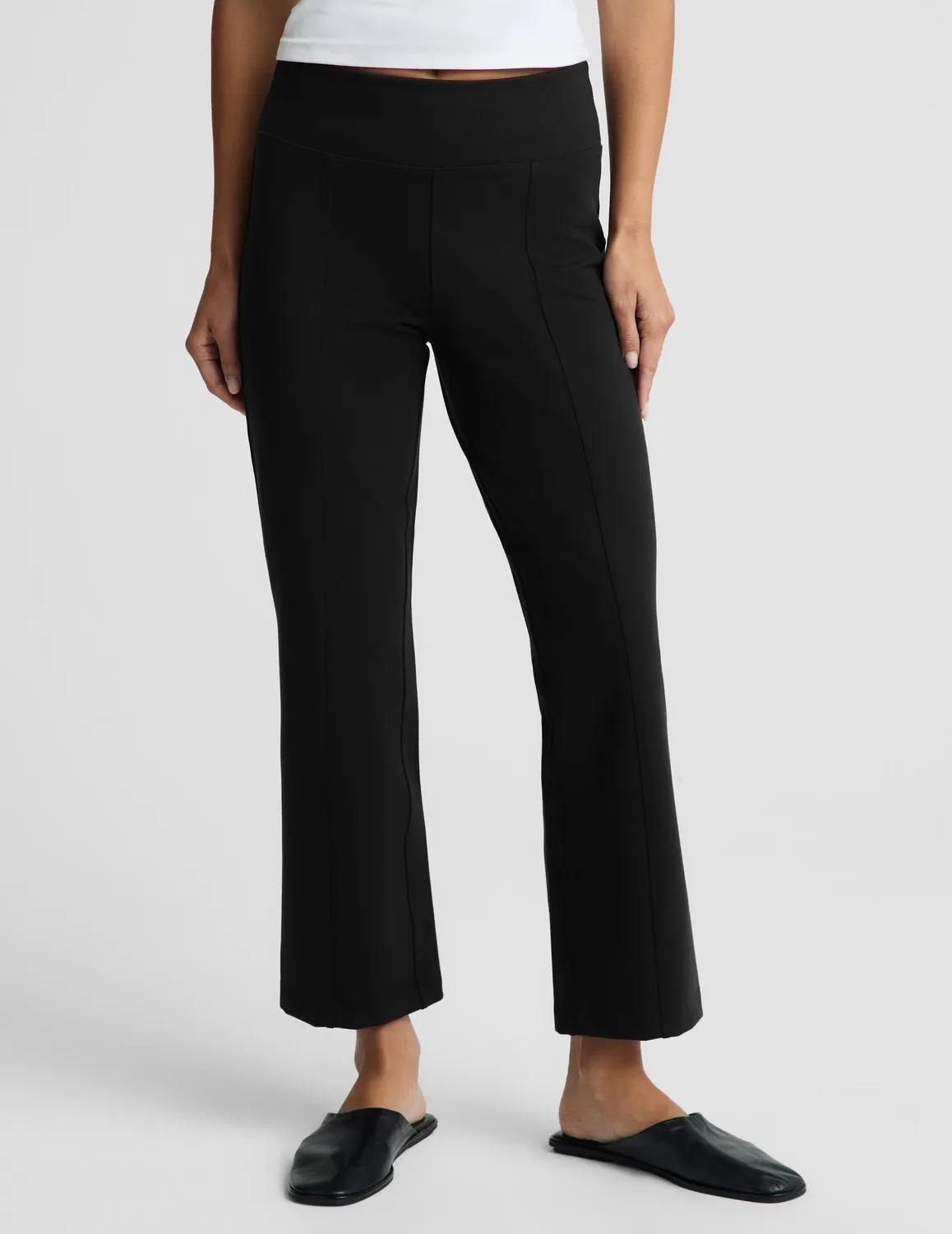 Beyond Yoga Ponte Kick Flare Pant byxor svart utsvängd