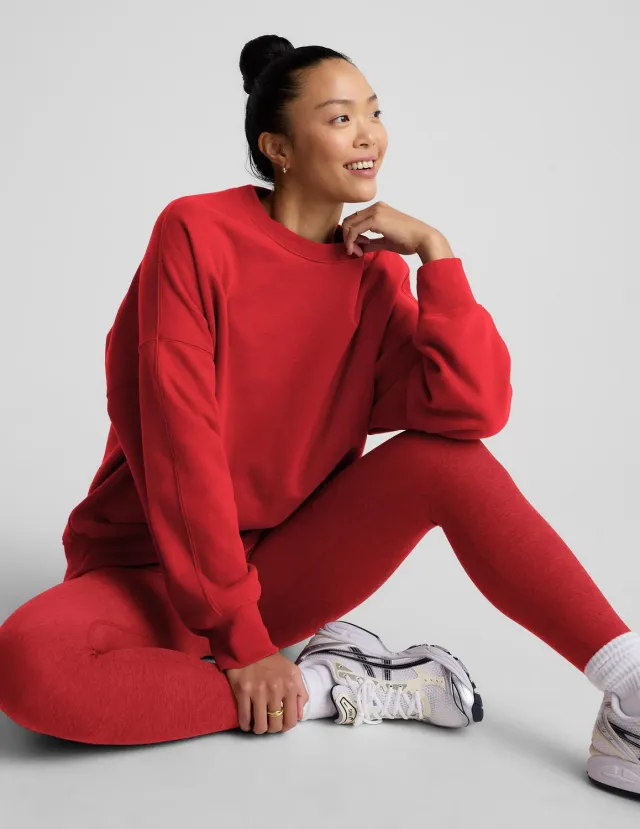 Beyond Yoga LuxeFleece Oversized Sweatshirt Chili Red mjuk