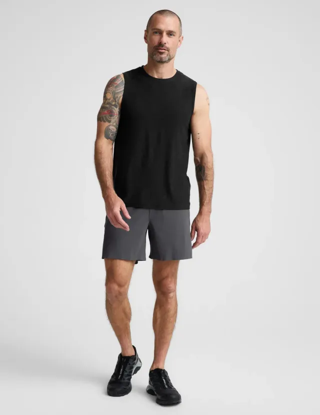 Beyond Yoga WarpLite Range Lined Short 6" shorts grå innernät