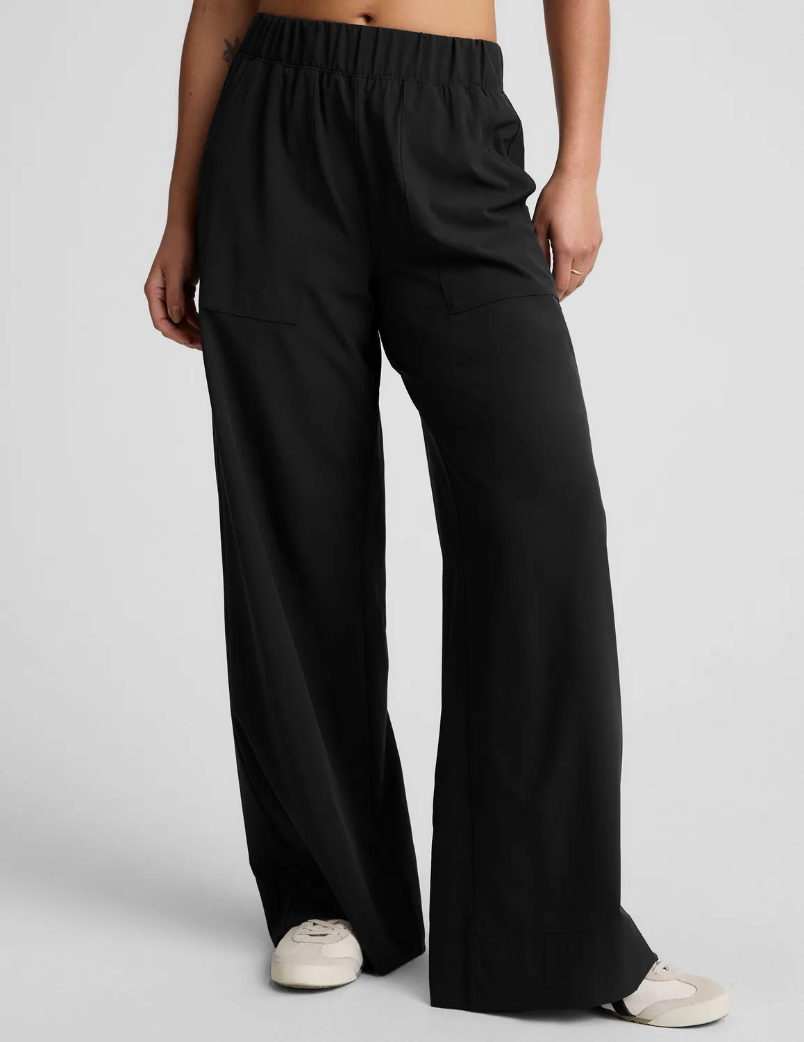 Beyond Yoga Easy Wide Leg Pant 31" byxor True Black svart