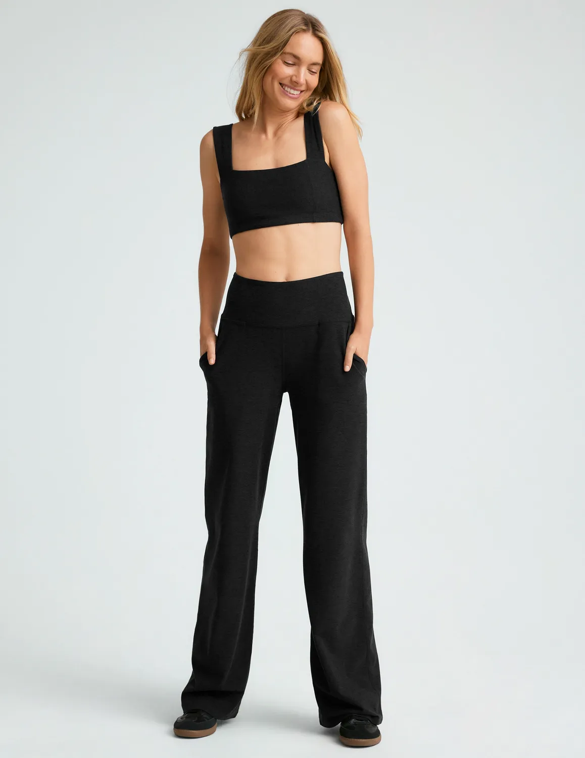 Beyond Yoga Spacedye Laid Back Wide Leg Pant 29" mjukisbyxor Darkest Night svarta