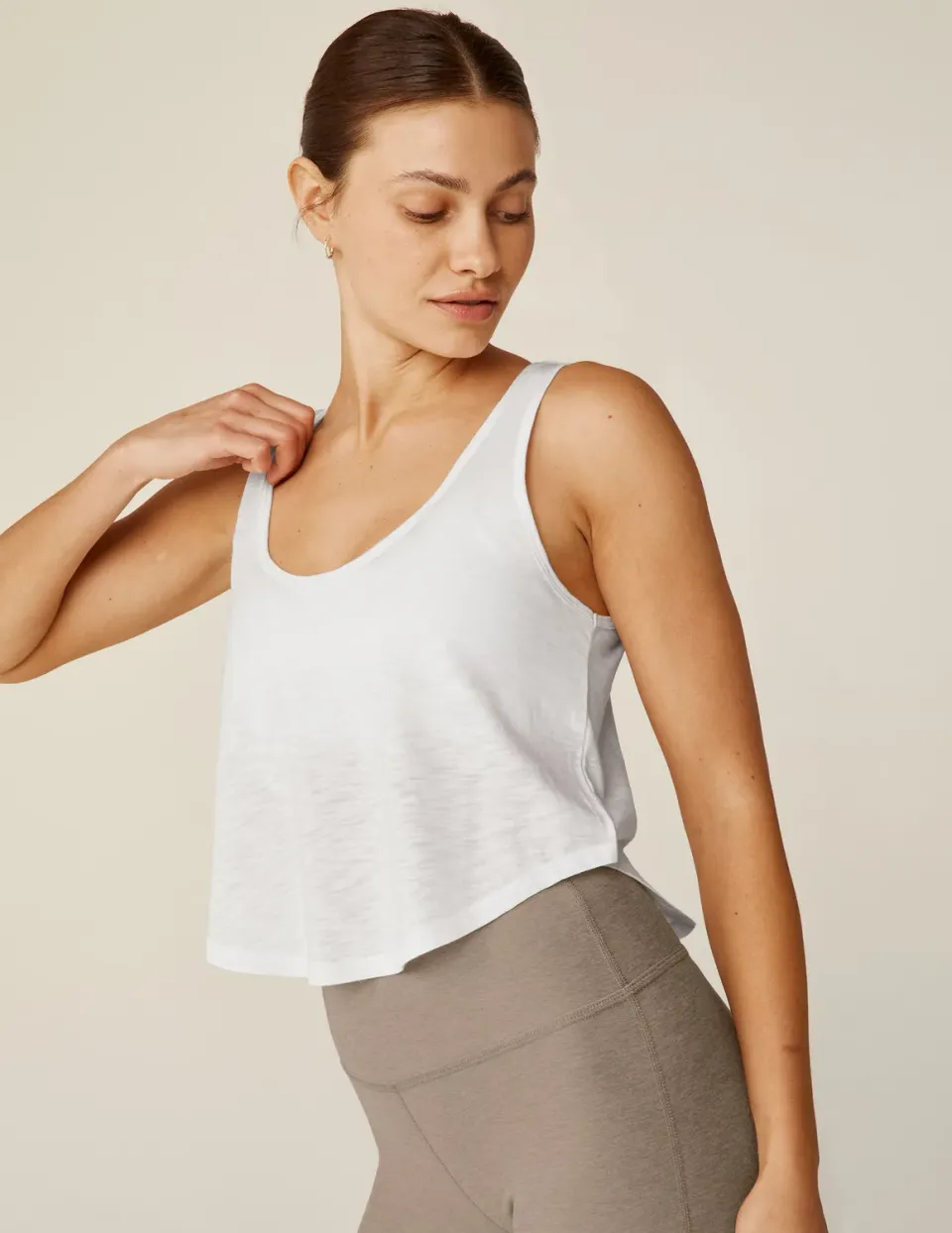 Beyond Yoga Well Traveled linne White avslappnad