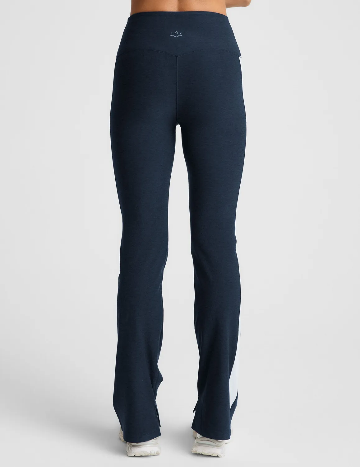 Beyond Yoga Spacedye Gemini Colorblock Side Slit Pant byxor blå bootcut