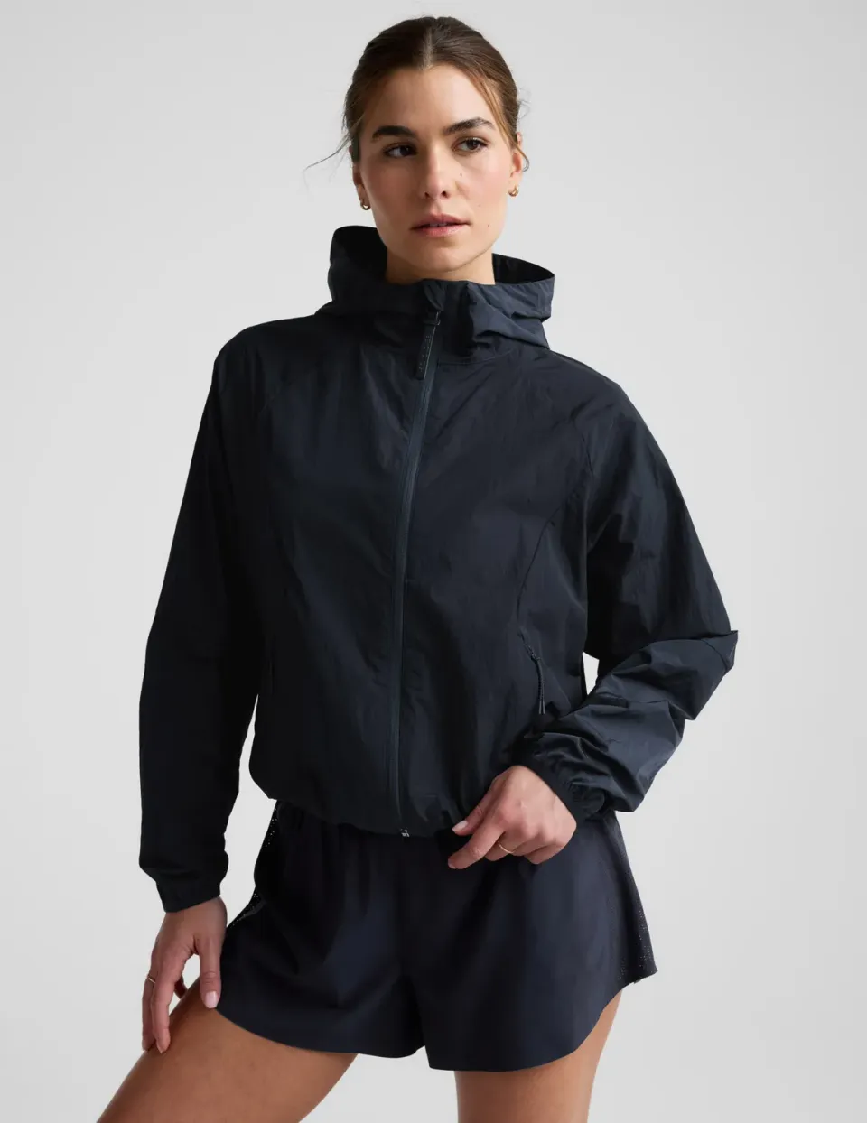 Beyond Yoga Limitless löparjacka Nocturnal Navy vattenavvisande