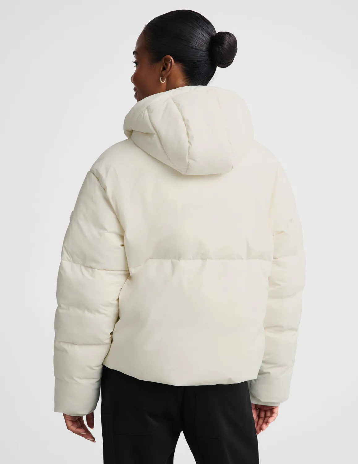 Beyond Yoga Up For It Puff Matte Jacka vit kraftig vaddering