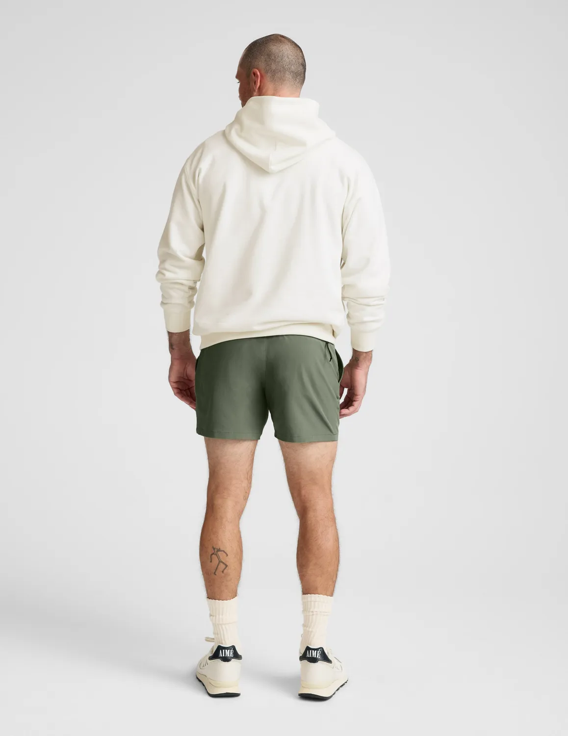 Beyond Yoga Pivotal 2.0 Short 5" löparshorts olive tint