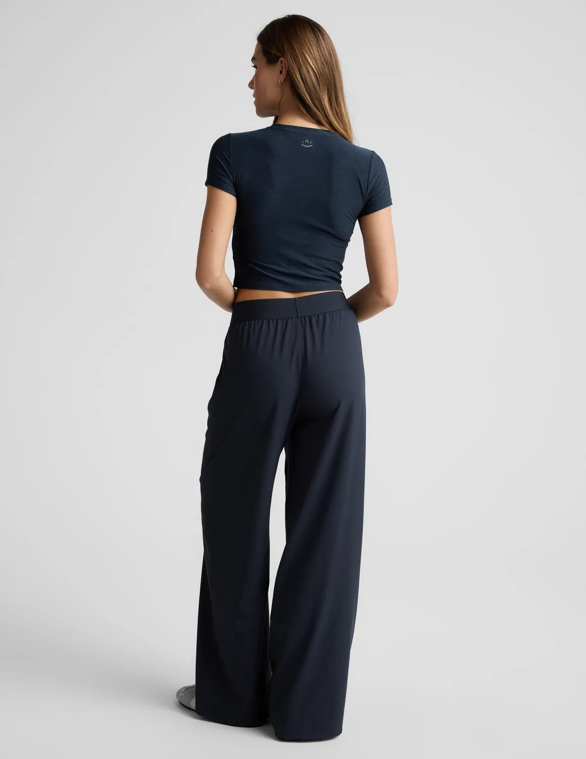 Beyond Yoga Elasticated Wide Leg Pant 29" byxor Nocturnal Navy vida