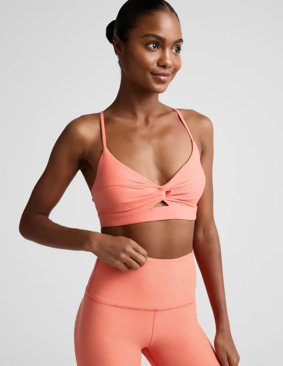 Beyond Yoga Spacedye Twist Front sport-bh dreamsicle melerad korsrygg