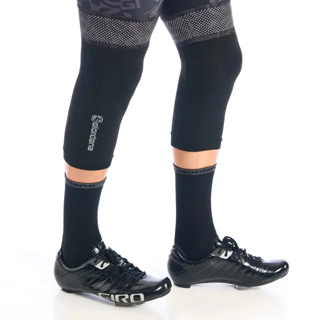 Giordana Knitted Dryarn knävärmare svart sömlösa
