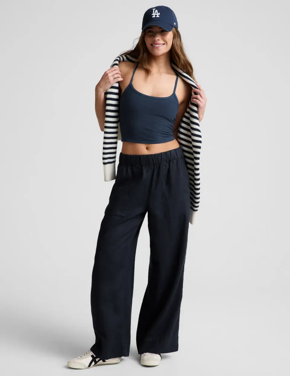 Beyond Yoga SoftWash Linen Easy Wide Leg Pant 29" byxor Nocturnal Navy