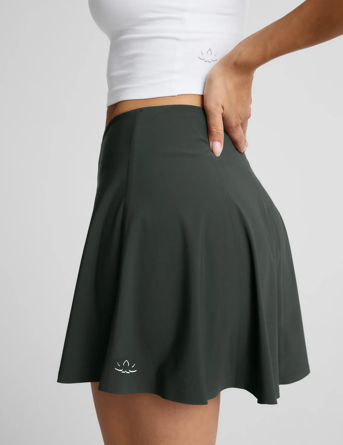 Beyond Yoga You're A Force tenniskjol Slate Green med ficka