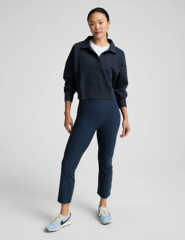 Beyond Yoga Spacedye Pintuck Kick Flare yogabyxa Nocturnal Navy hög midja