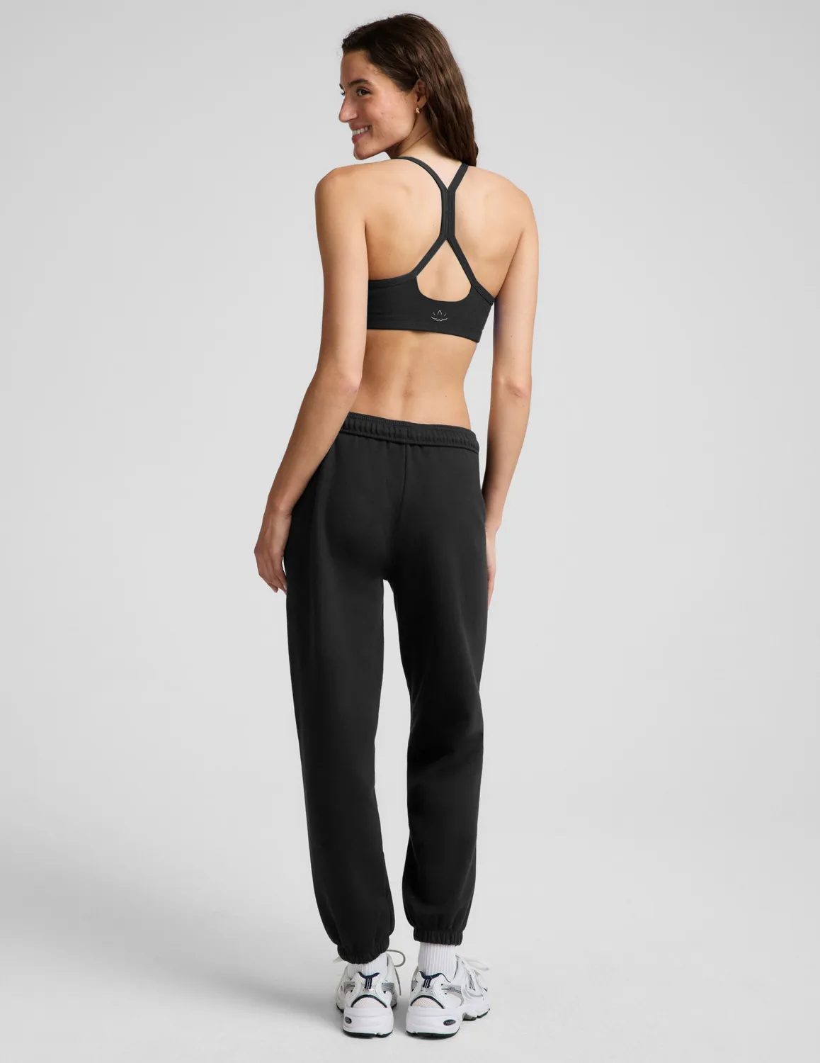 Beyond Yoga LuxeFleece 2.0 Jogger 26 mjukisbyxor svart bomull
