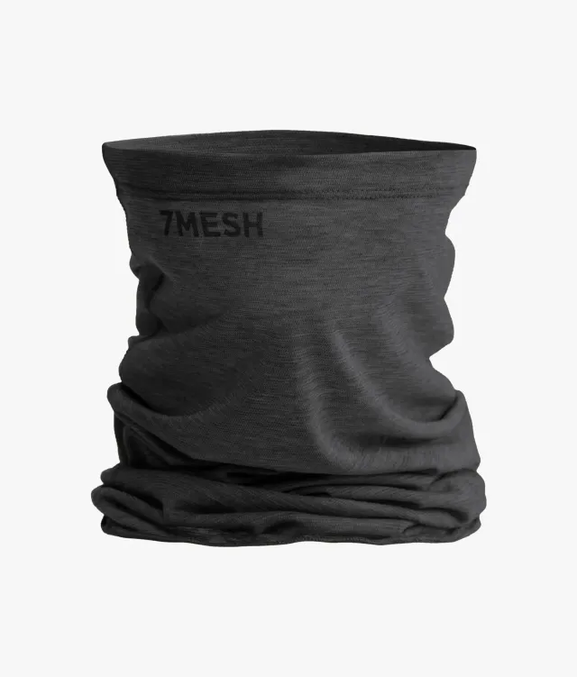 7MESH Elevate halsduk svart sval lyocell