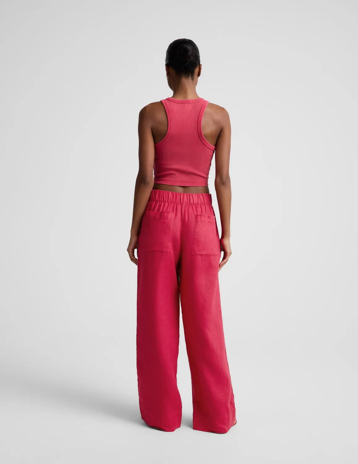 Beyond Yoga SoftWash Linen Easy Wide Leg Pant 31" linnebyxor Berry Red vida