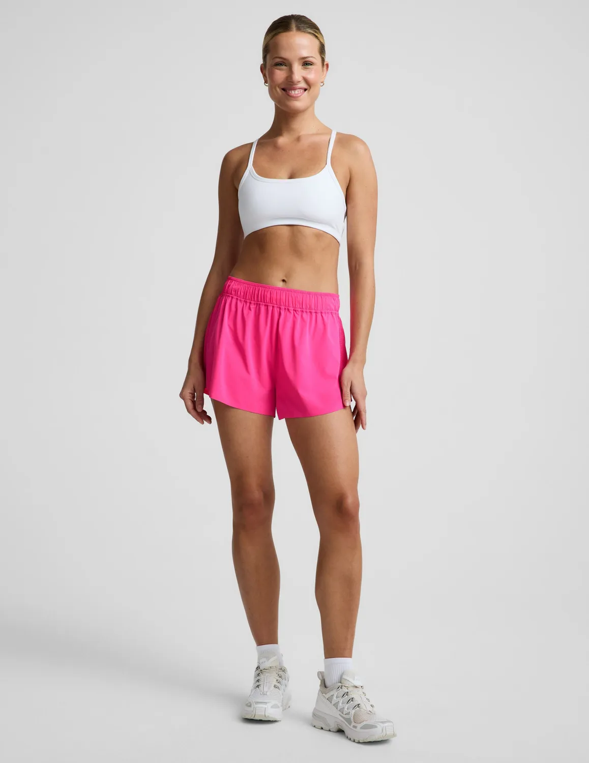 Beyond Yoga Solemate 2.5" löparshorts Pink Glow luftiga