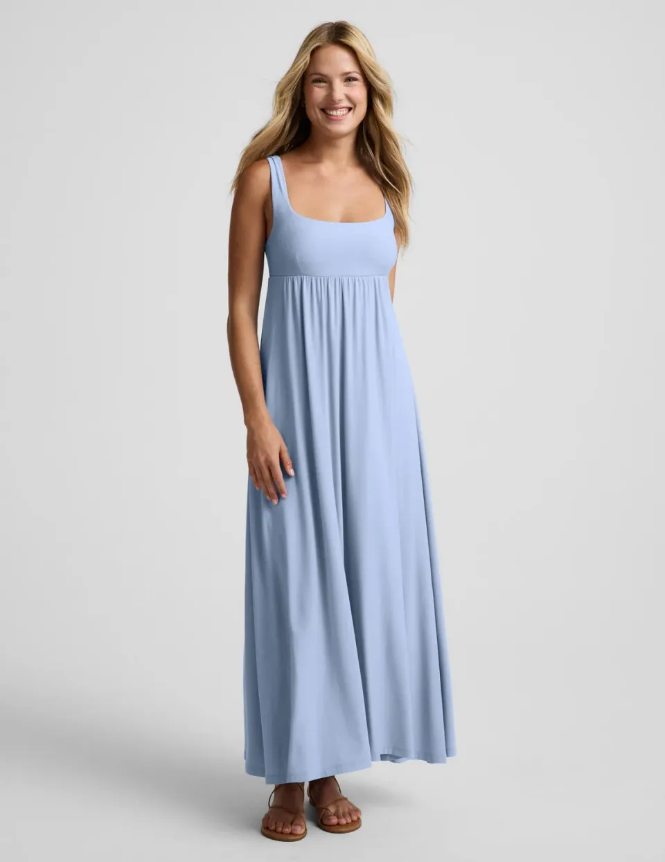 Beyond Yoga Featherweight Endless Summer maxiklänning pastellblå lätt