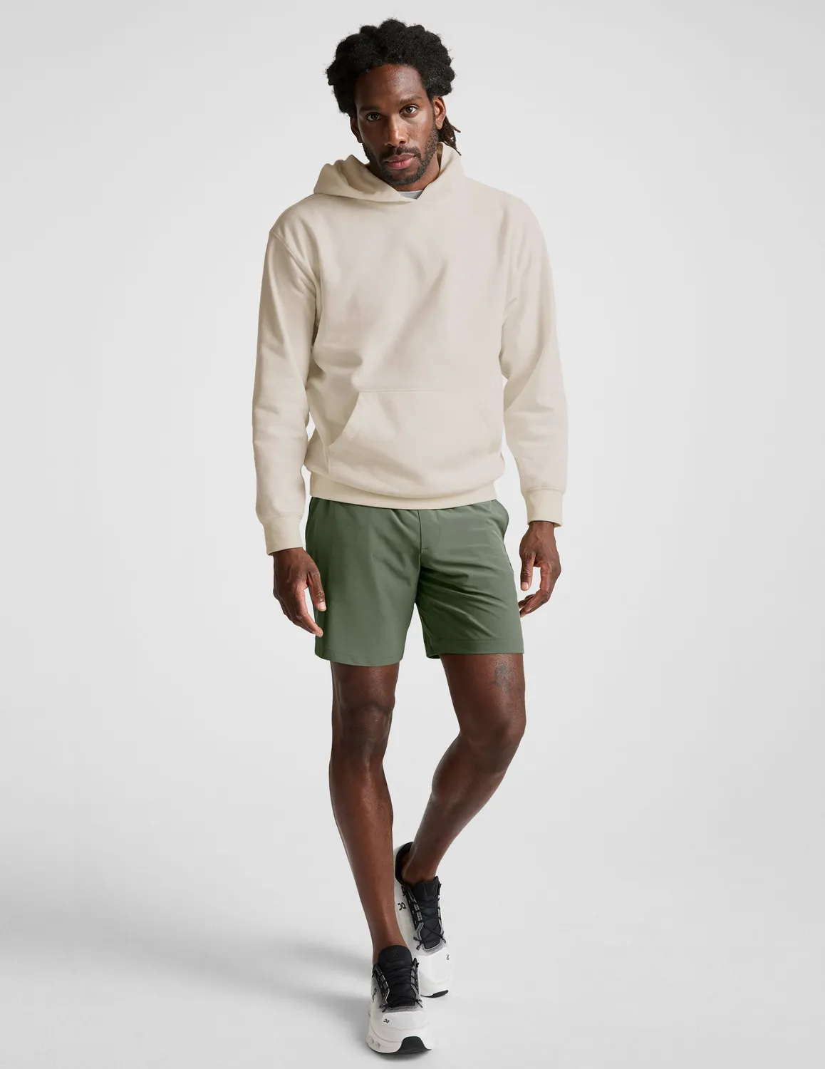 Beyond Yoga Pivotal 2.0 Men's Short 7" träningsshorts Olive Tint ofodrad