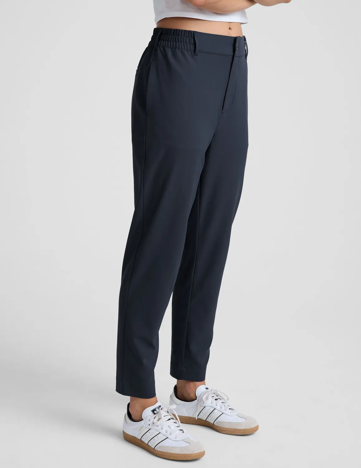Beyond Yoga Status Tapered Pant byxor Nocturnal Navy blå
