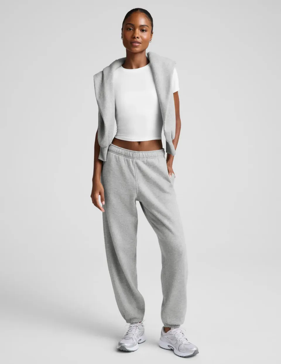 Beyond Yoga LuxeFleece 2.0 Jogger 28 mjukisbyxor grå