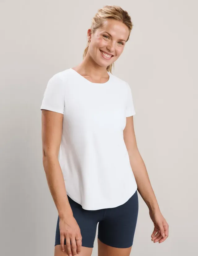 Beyond Yoga Featherweight On The Down Low t-shirt Cloud White
