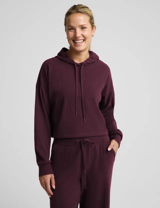 Beyond Yoga Breathe Easy Ribbed Hoodie hoodie vinröd mjuk