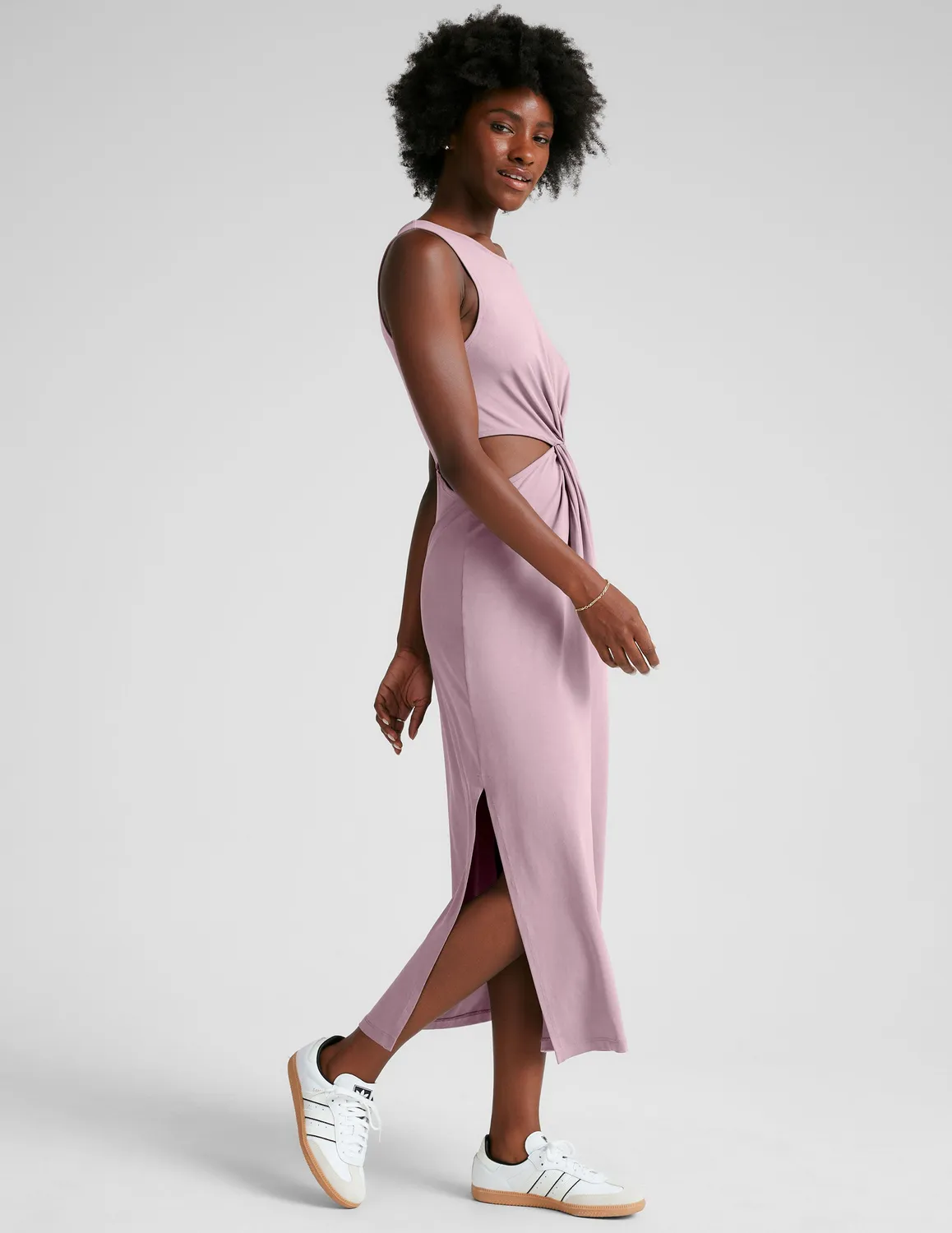 Beyond Yoga Around The World Front Twist klänning Blush Blooms midi