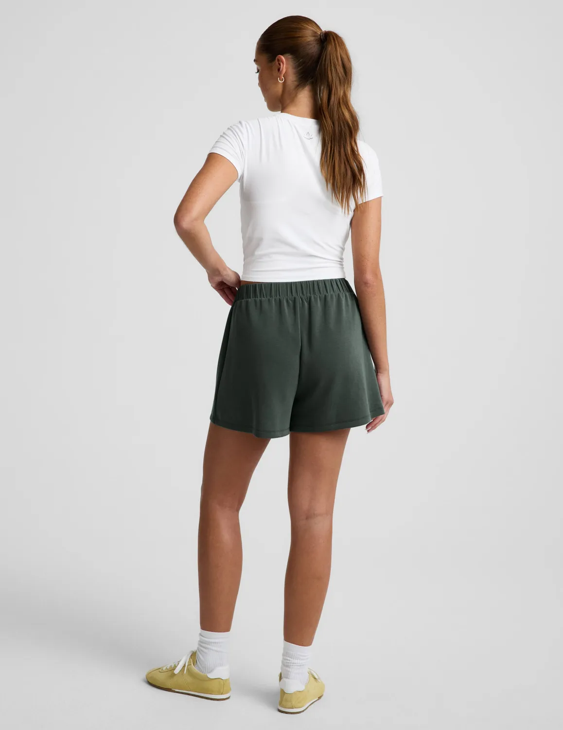 Beyond Yoga Luxe Sandwash skort Slate Green stretch