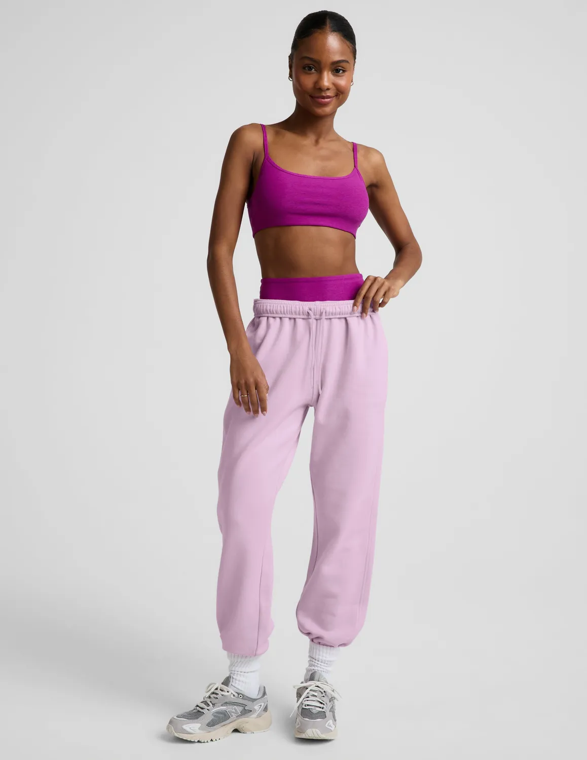 Beyond Yoga LuxeFleece 2.0 Jogger 26 mjukisbyxor lavendel