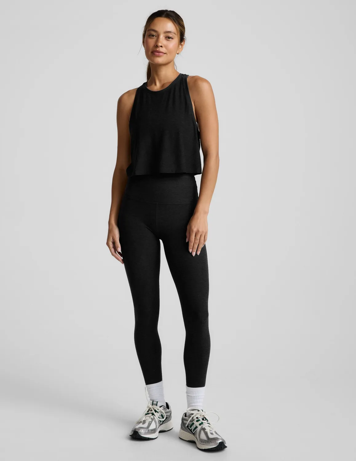 Beyond Yoga Featherweight Rebalance Croppat Linne Darkest Night