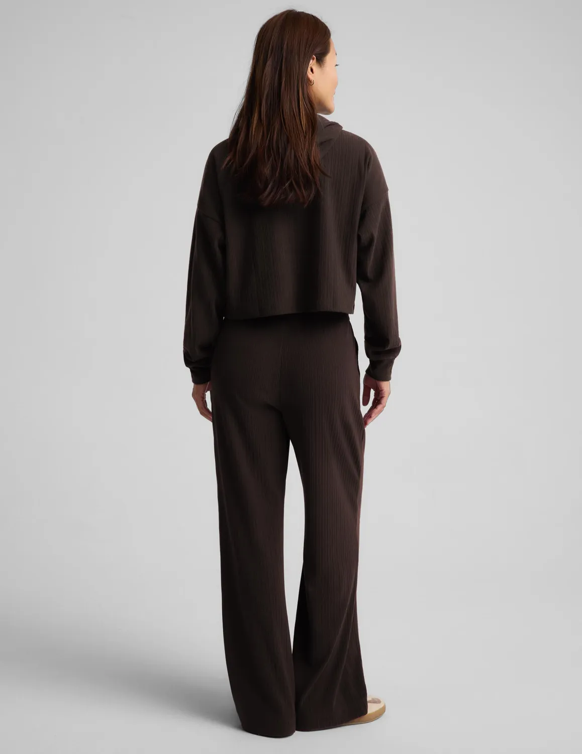 Beyond Yoga Breathe Easy Ribbed vida byxor Dark Chocolate mjuka