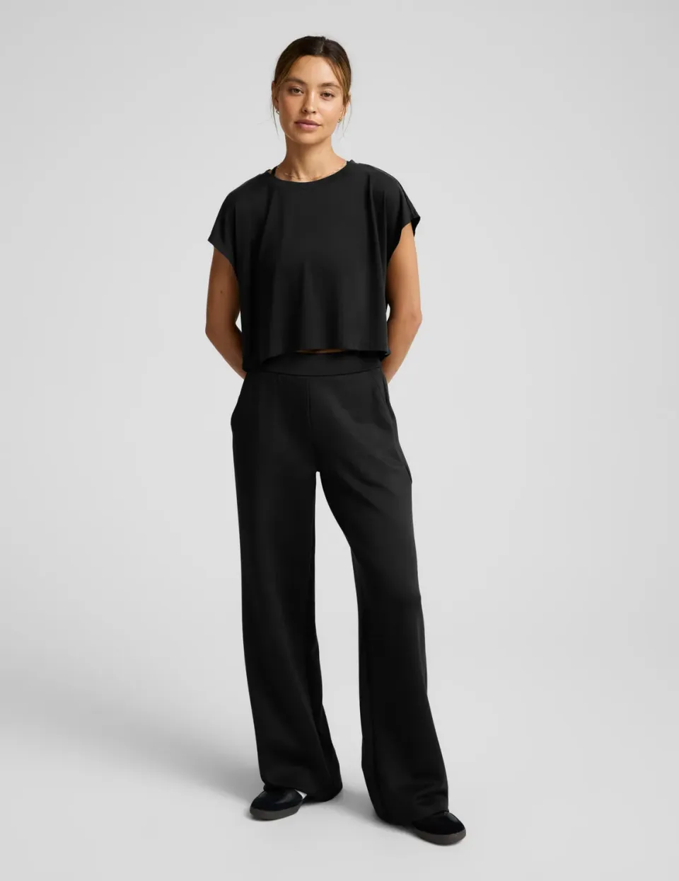 Beyond Yoga Studio Luxe Cropped Tee t-shirt Black croppad