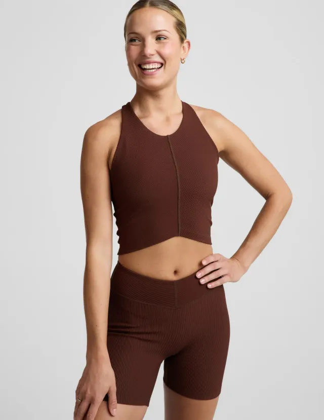 Beyond Yoga Impulse Ribbed High Neck Tank croptop Iced Mocha hög hals