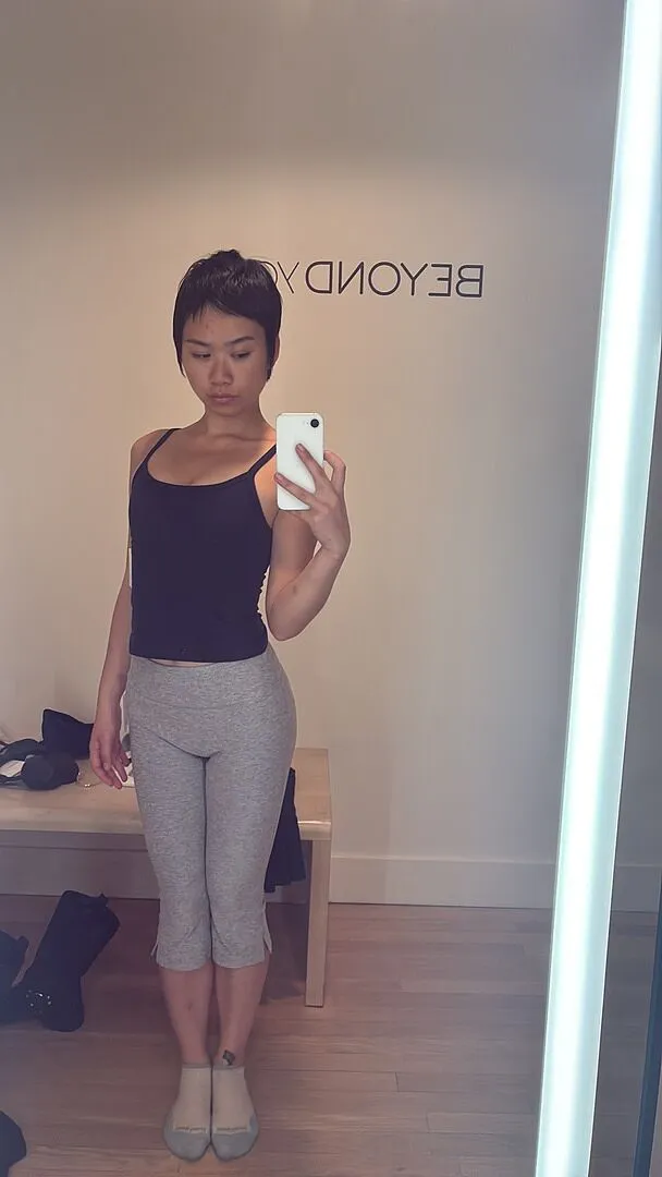 Beyond Yoga Spacedye Mid-Rise Slit Pedal Pusher leggings Nocturnal Navy mörkblå