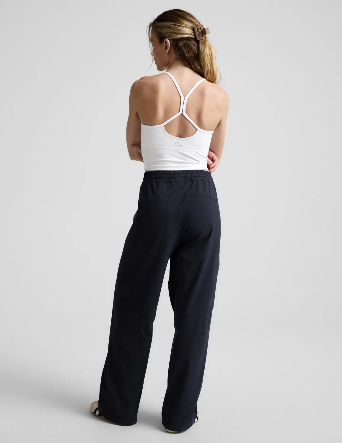 Beyond Yoga Peak Pant friluftsbyxor nocturnal navy 30 tum