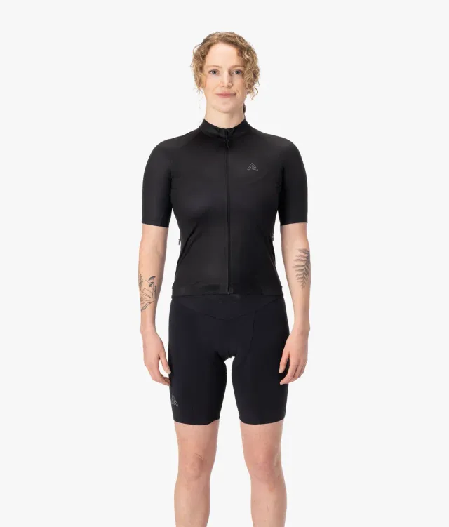 7MESH Atlas kortärmad cykeltröja dam svart hög krage