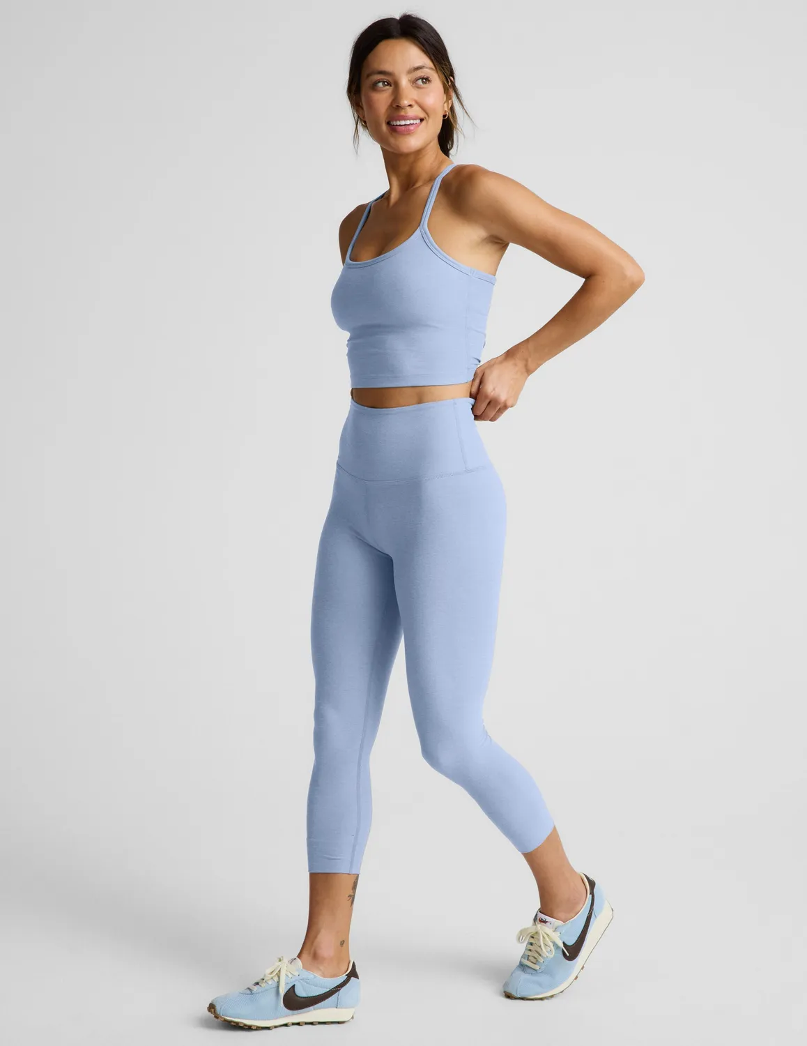 Beyond Yoga Spacedye Slim Racerback Cropped Tank linne Pastel Periwinkle med BH