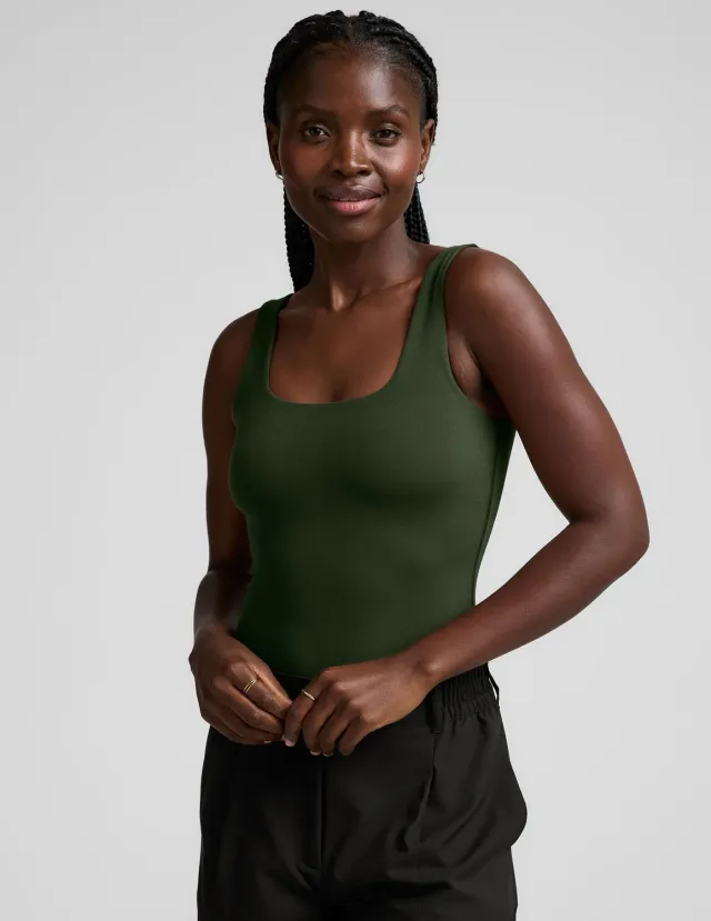 Beyond Yoga Base Tank Bodysuit body mörk oliv tight