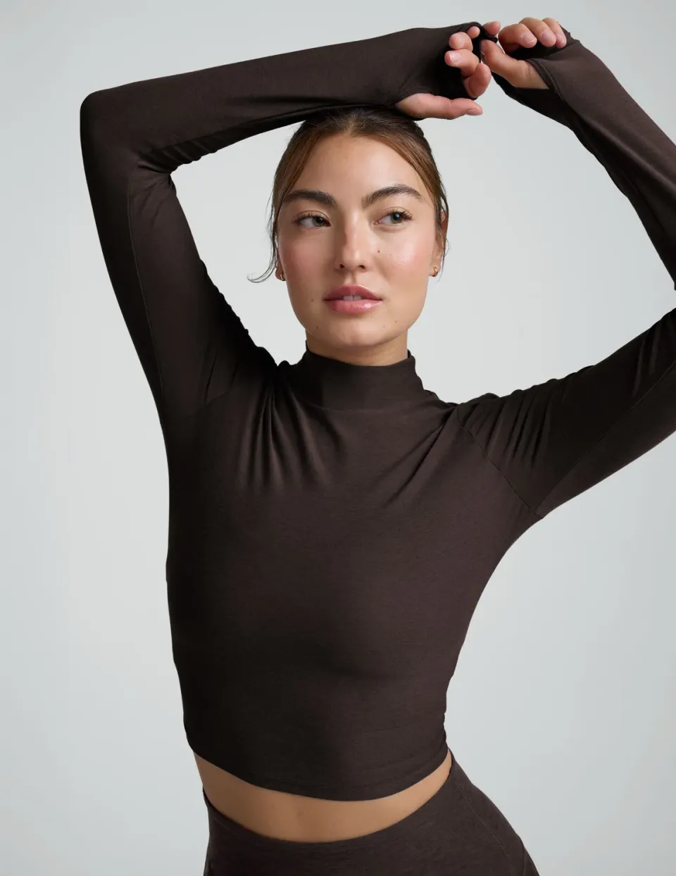 Beyond Yoga Featherweight Moving On Cropped tröja Darkest Night mjuk