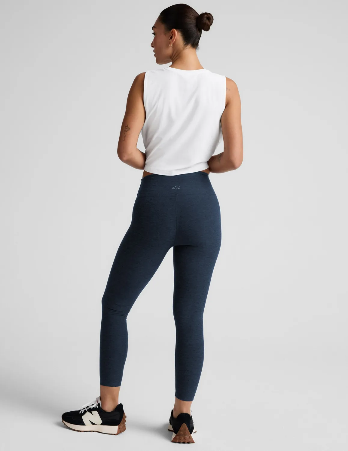 Beyond Yoga Spacedye Mid-Rise Legging träningstights Nocturnal Navy midi