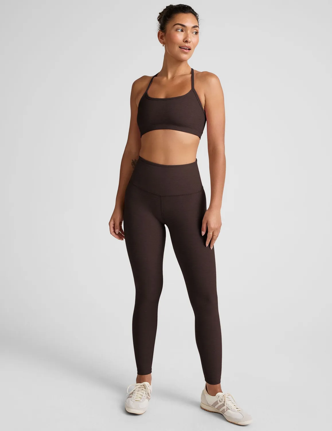 Beyond Yoga Spacedye Slim Racerback sport-bh Dark Chocolate Heather mellanstöd